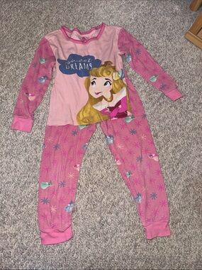 Girls Pink 'Sweet Dreams' Disney Sleeping Beauty Princess Pajama Set
